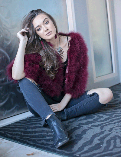 Lourdes - Crop Jacket in Merlot - Le NUAGE Luxe