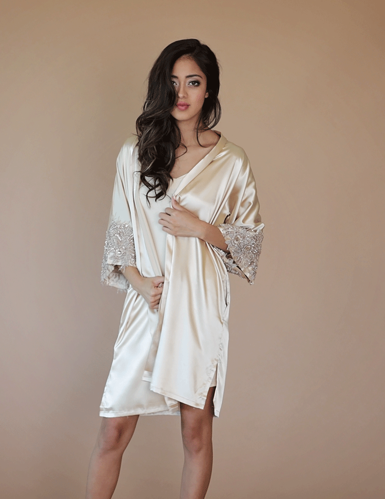 Mimosa Embroidered Silk Robe - Champagne