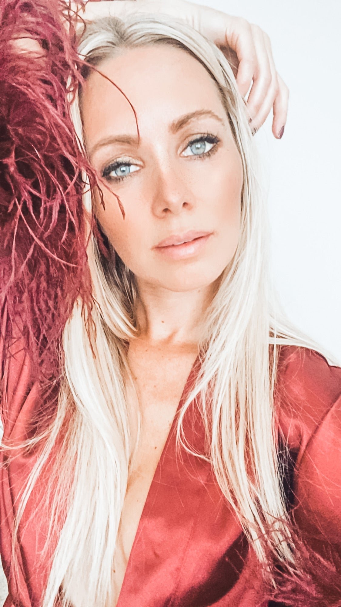 That's Vogue Silk Robe - Merlot